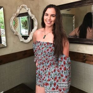 Meet your Posher, Kelli